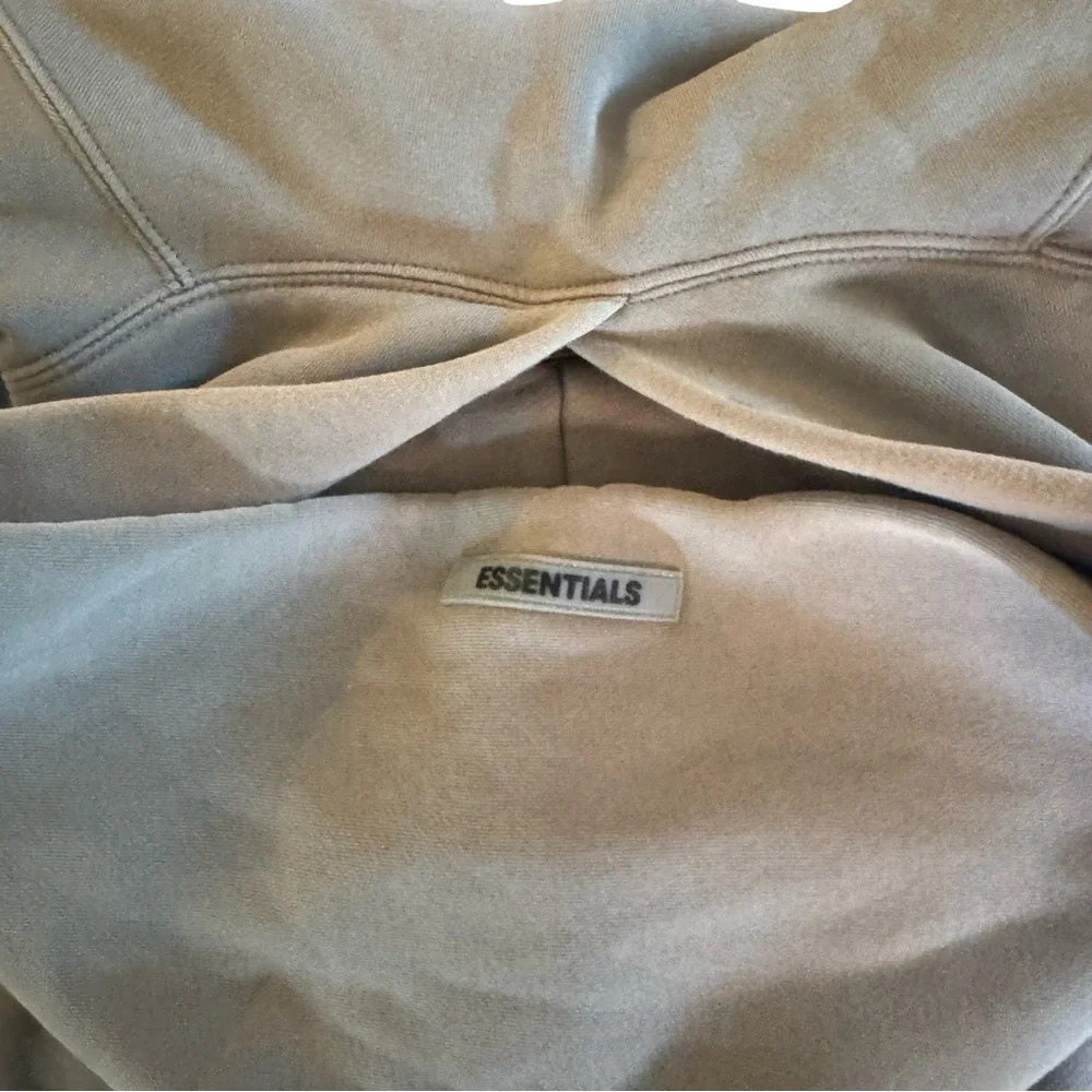ESSENTIALS fear of god Hoodie in Taupe / Beige | Large | Great Condition | - Picture 3 of 10